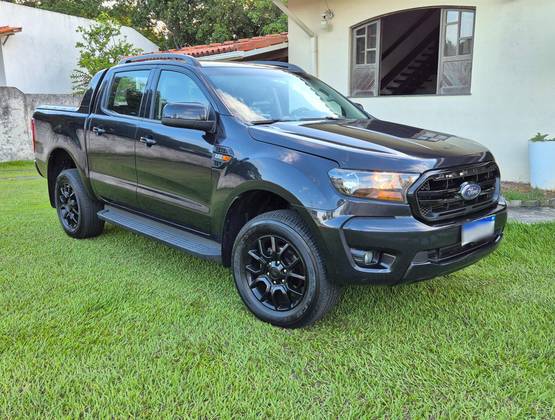 FORD RANGER 2.2 BLACK 4X2 CD 16V DIESEL 4P AUTOMÁTICO